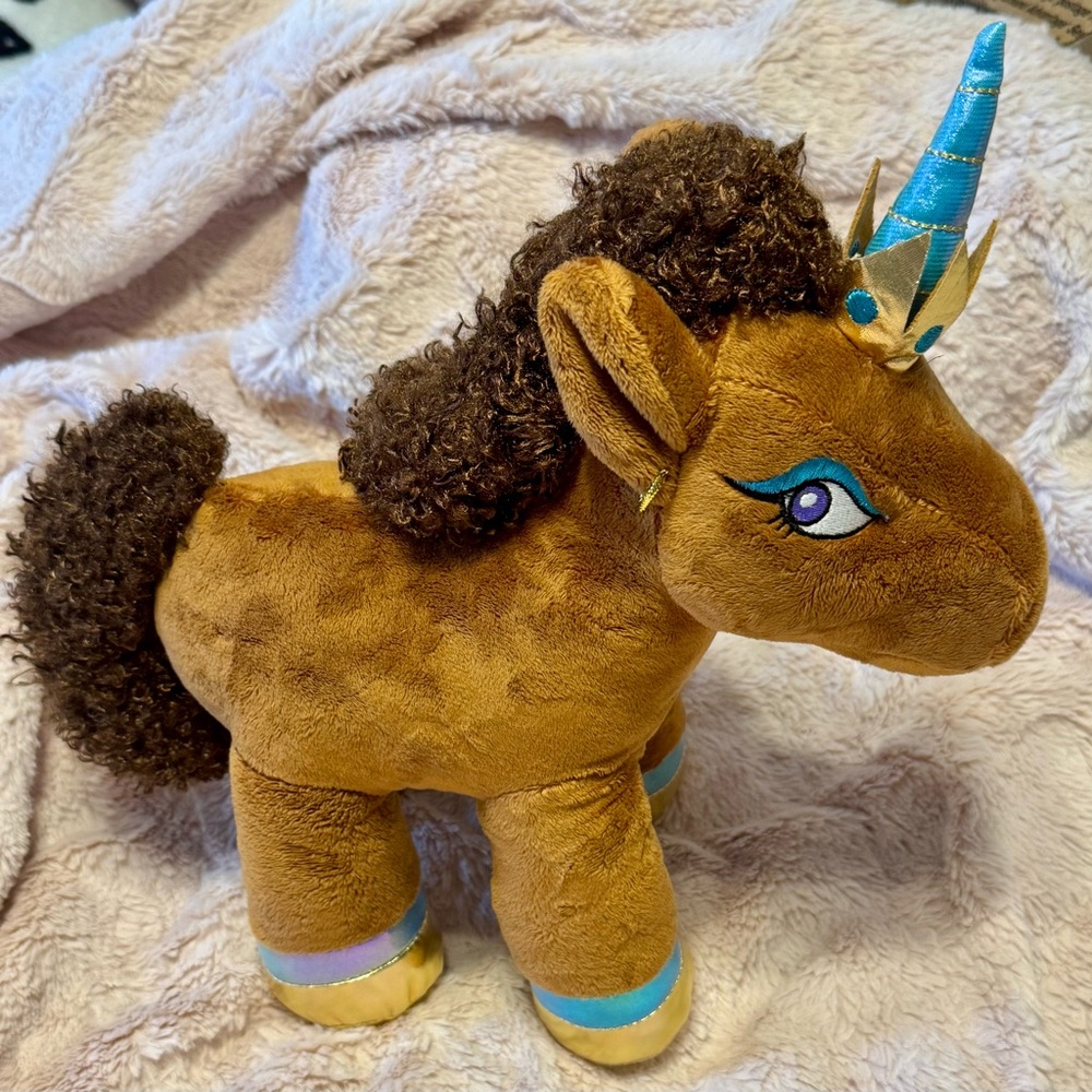 Unicorn Plush - Picture 5 of 7